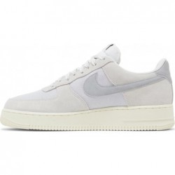 Nike Air Force 1 '07 LV8...