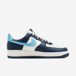 Chaussures Nike Air Force 1 '07 pour homme (HJ9291-478, bleu marine armurerie/voile/ivoire pâle/bleu baltique)