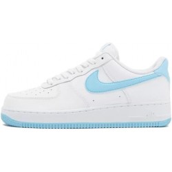 Chaussures Nike Air Force 1...