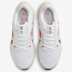 Chaussures de course sur route Nike Pegasus 40 "Eliud Kipchoge (FJ0686-100, blanc/rouge chili/lait de coco)