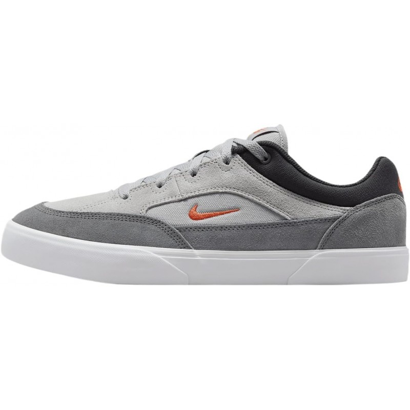 Chaussures Nike SB Malor pour homme (FV6064-004, gris fumé clair/gris fumé foncé)