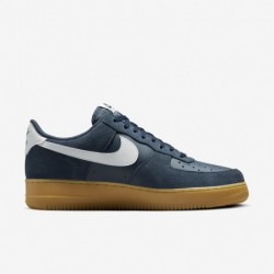 Chaussures Nike Air Force 1 '07 LV8 pour homme (FQ8714-400, bleu marine armurerie/marron clair gomme)